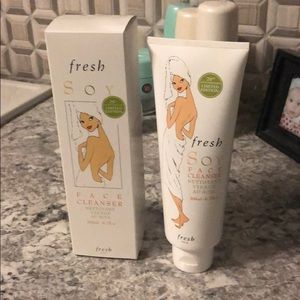 FRESH! Soy Face Cleanser! Used 1 time!